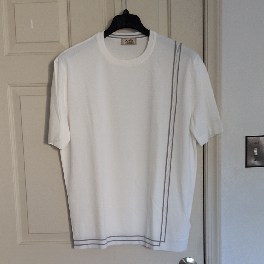 hermes White T-Shirt with Gray Stripes